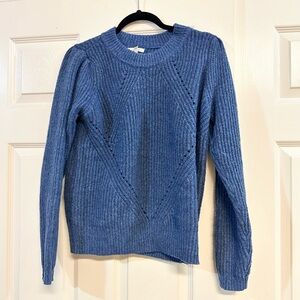 Blue sweater - Medium